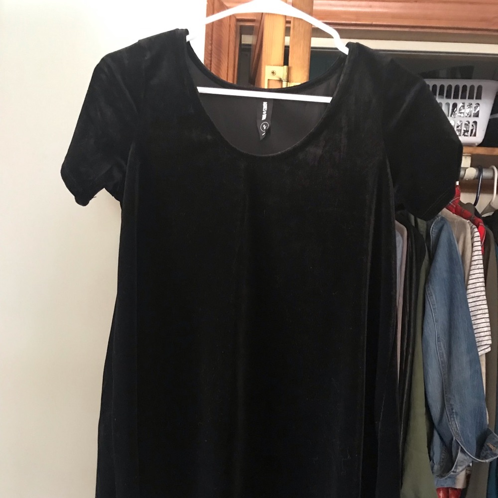 Agnes and Dora velvet tunic - Picture 2 of 2